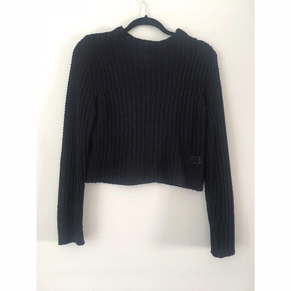 Black knitted L/S top